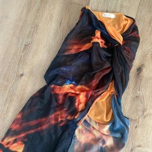 Meshki high cut slit